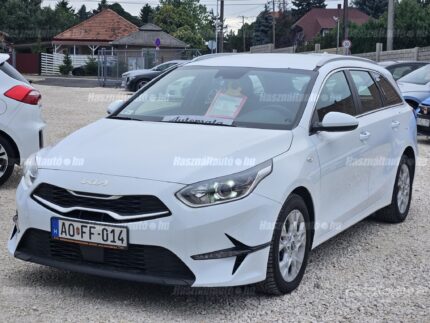 KIA CEE'D Ceed SW 1.5 T-GDI Gold DCT